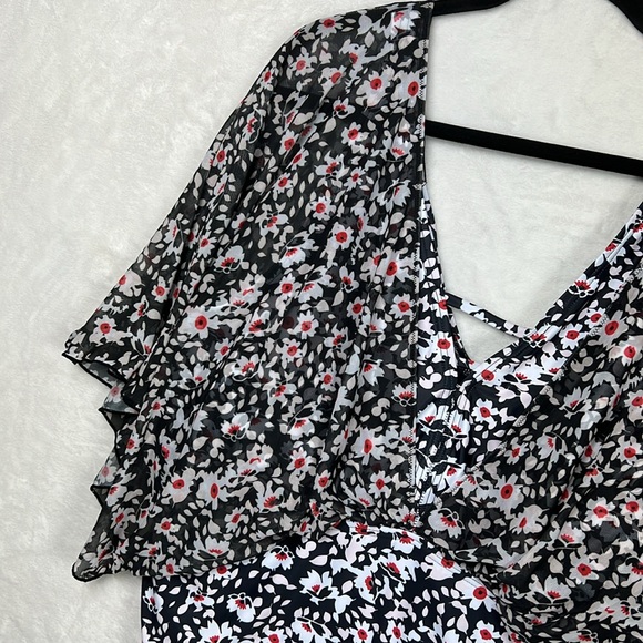 BloomChic Oversized Sleeve One Piece Dolman Mesh Sleeve Ruched Black Swimsuit - Picture 4 of 15